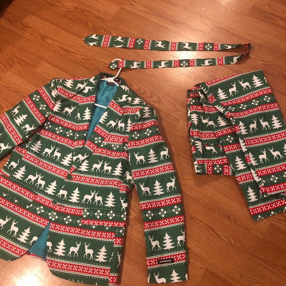 Suitmeister Men’s L Christmas Suit